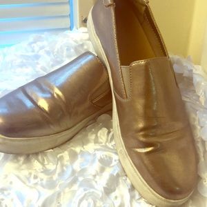 very comfortable -gold